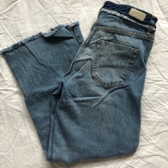 Zara Denim - Zara Cropped Mom Jeans